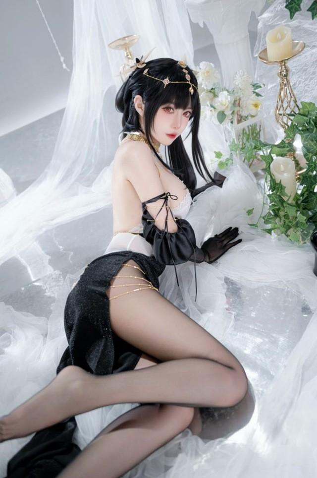 Shika小鹿鹿 – NO.125 碧蓝航线 镇海 [10P-77MB]-1