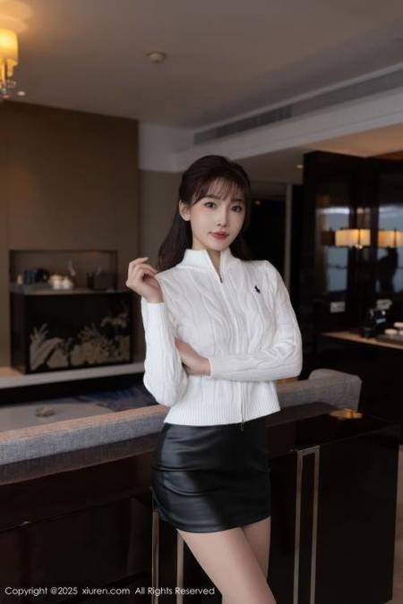 [Xiuren秀人网]2025.02.07 NO.9852 陆萱萱[81+1P/269MB]-1