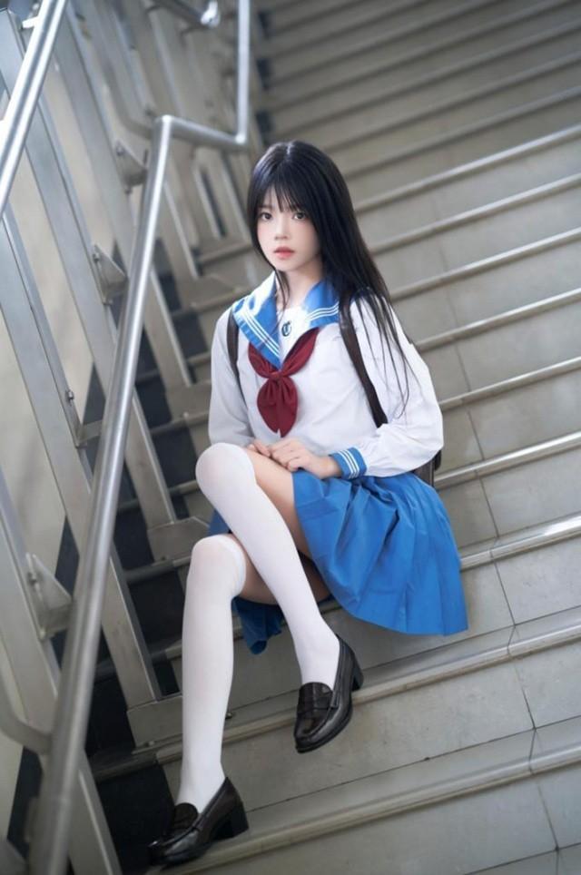 桜桃喵 – NO.211 地铁JK[33P-304MB]-1